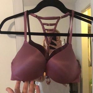 VICTORIA SECRET BRA $15